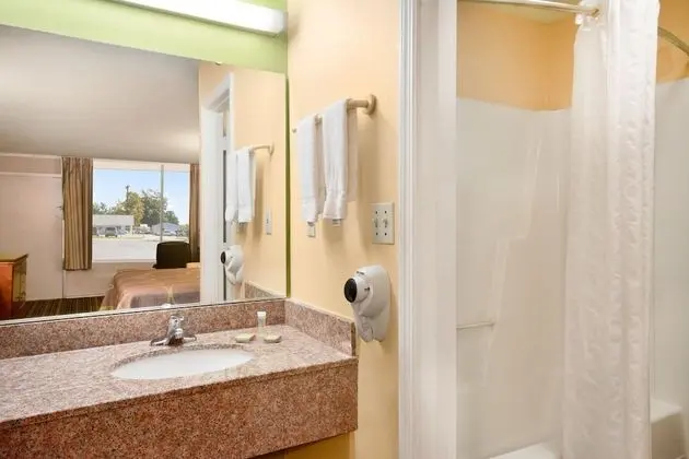 American INN of Orangeburg - Banyo Tipleri