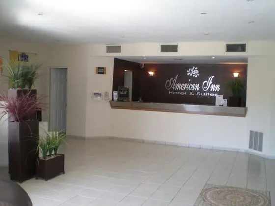 American Inn Hotel & Suites Hidalgo del Parral - Lobi