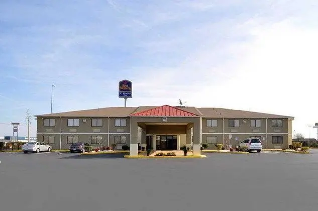Hotel American Inn & Suites West Memphis I-40/I-55