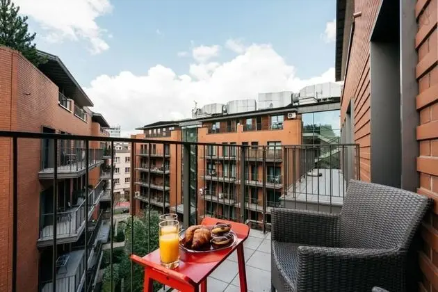 American Soho Style Apartment 10 min Walk to the Old Town