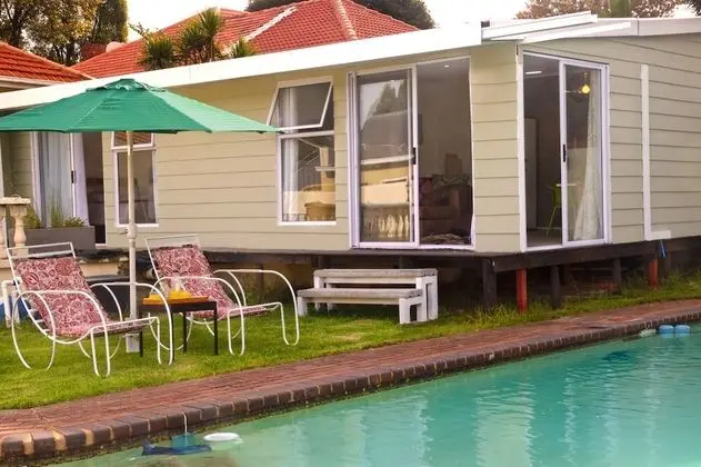 American Style Guesthouse - Havuz