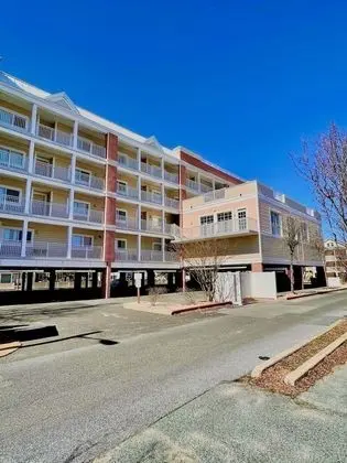 Americana Condos 10th street - Dış Mekan