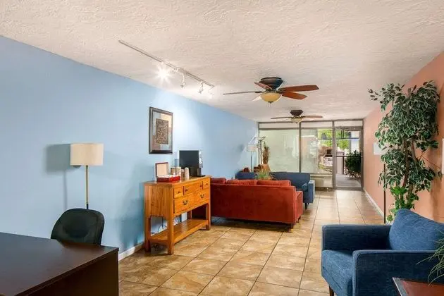 Americana Inn, a Travelodge by Wyndham - Havuz