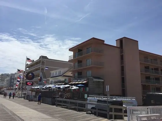 Americana Motor Inn - Dış Mekan