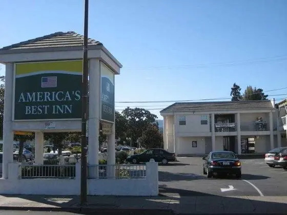 Americas Best Inn & Suites Downtown Redwood City