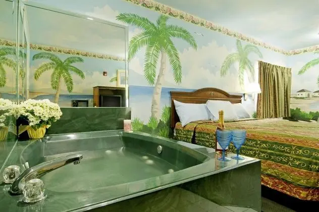 Americas Best Value Inn Baytown - Spa