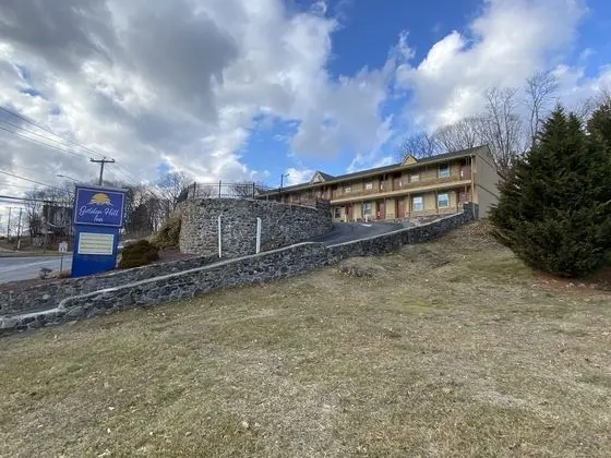 Americas Best Value Inn Danbury