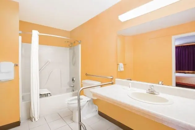 Americas Best Value Inn Darien - Banyo Tipleri