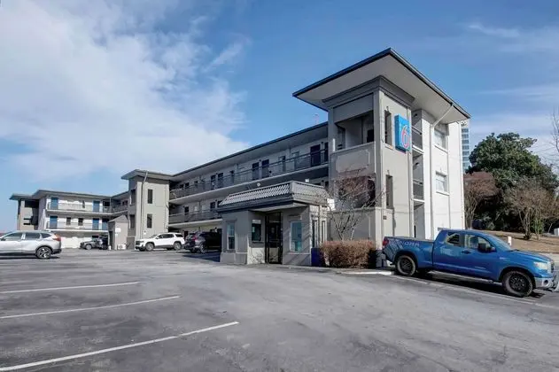 AMERICAS BEST VALUE INN DOWNTOWN MIDTOWN