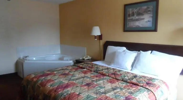 Americas Best Value Inn Evansville