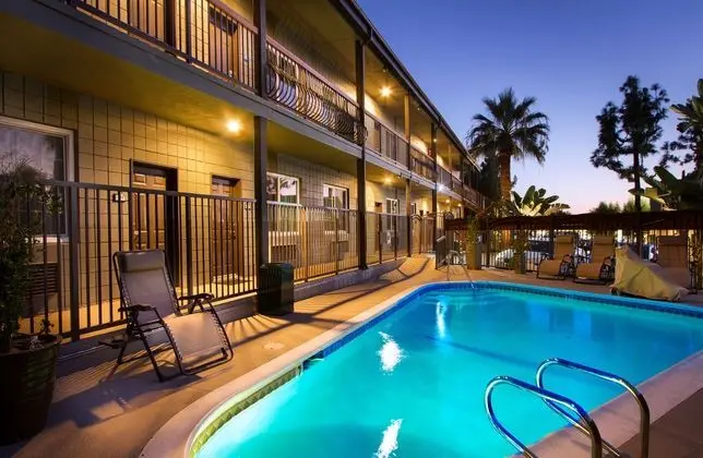 Americas Best Value Inn