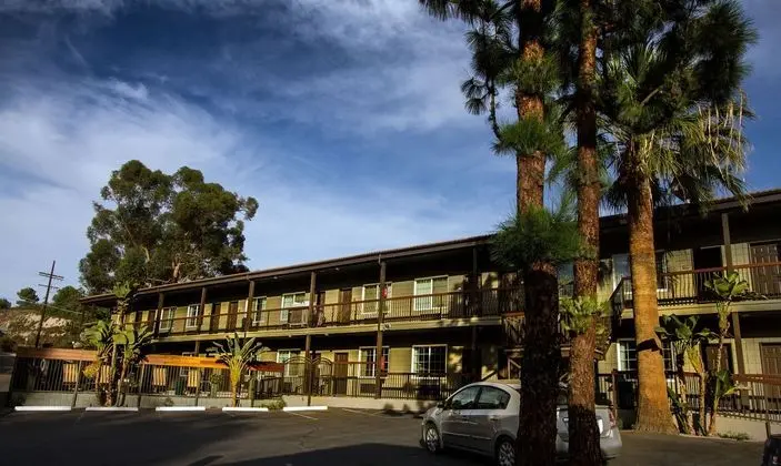 Americas Best Value Inn