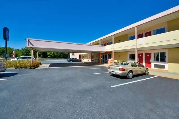 Americas Best Value Inn Harrisburg