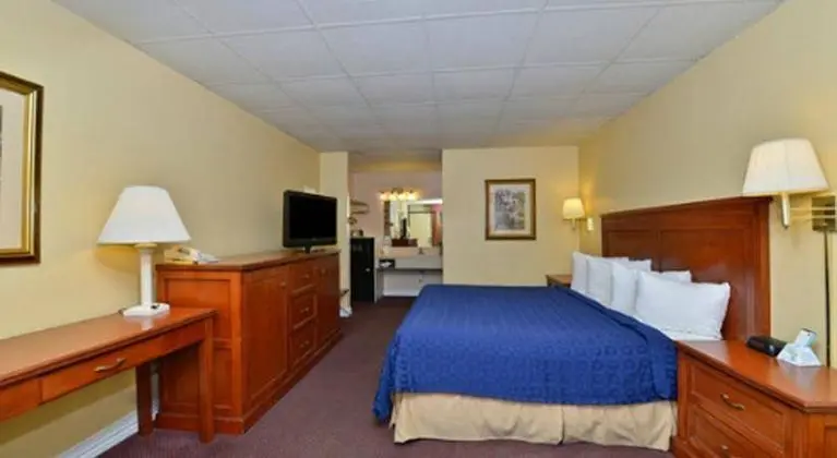Americas Best Value Inn Hillsboro - Genel
