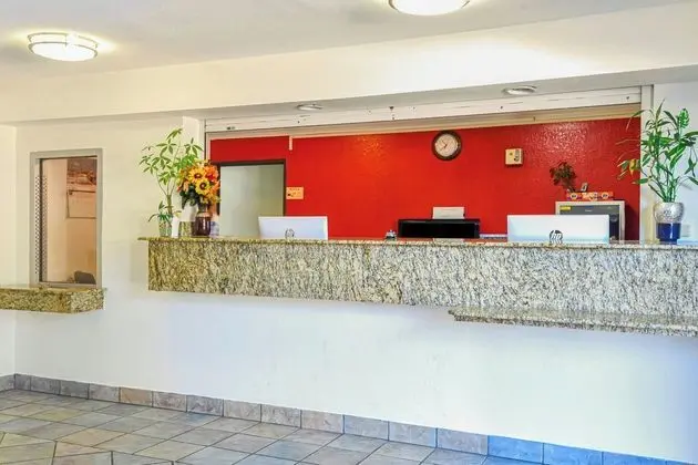 Americas Best Value Inn - Irving/Dallas - Lobi