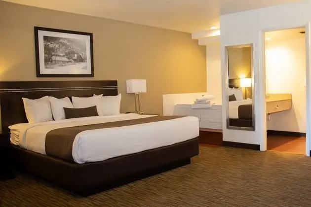 AMERICAS BEST VALUE INN VILLA MOTEL