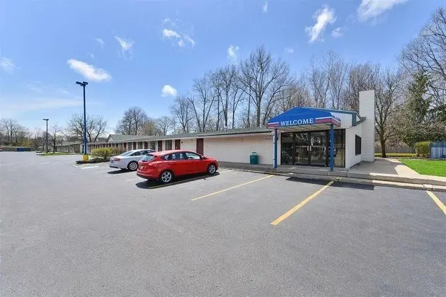 Americas Best Value Inn - Mentor