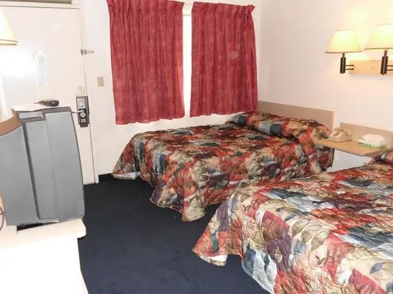 Americas Best Value Inn New Philadelphia/Dover
