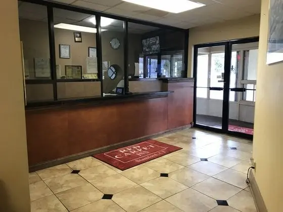 Americas Best Value Inn - Stamford - Lobi
