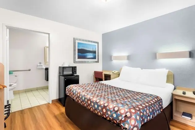 AMERICAS BEST VALUE INN STILLWATER