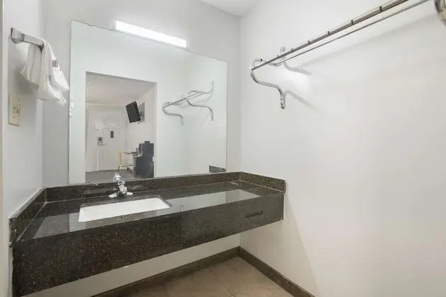 Americas Best Value Inn Stockbridge - Öne Çıkan Resim