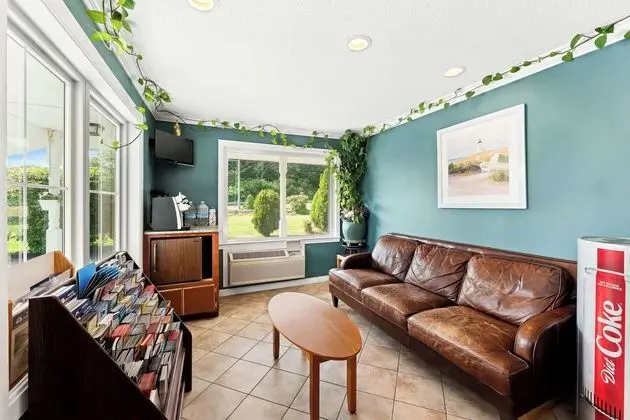 Americas Best Value Inn-Stonington/Mystic - Lobi