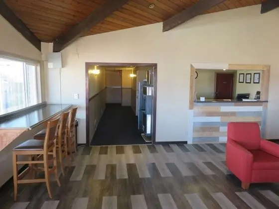 Americas Best Value Inn Story City - Lobi
