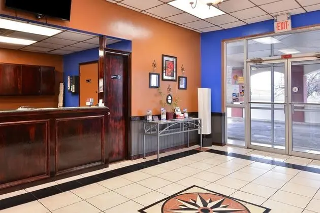 Americas Best Value Inn & Suites