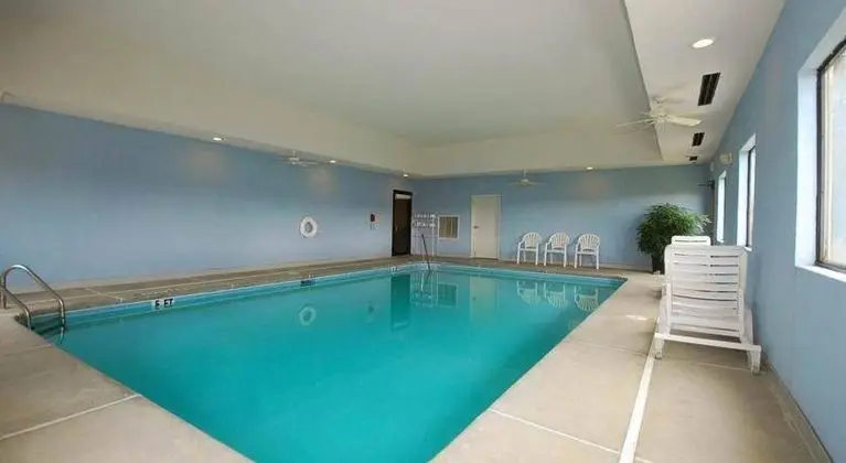 Americas Best Value Inn & Suites