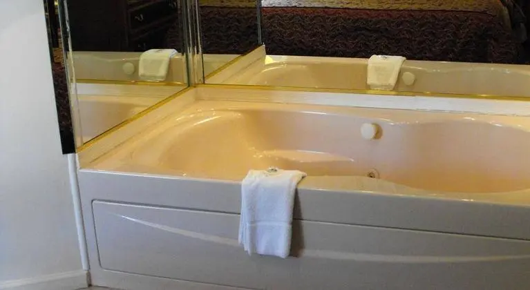 Americas Best Value Inn & Suites Chincoteague Island