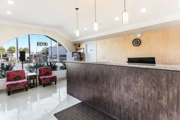 Americas Best Value Inn & Suites El Centro - Lobi