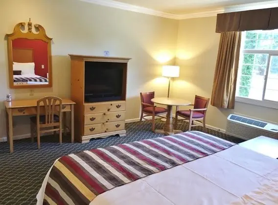 Americas Best Value Inn & Suites Half Moon Bay