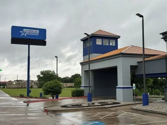 Americas Best Value Inn & Suites-Haltom City/Ft. Worth