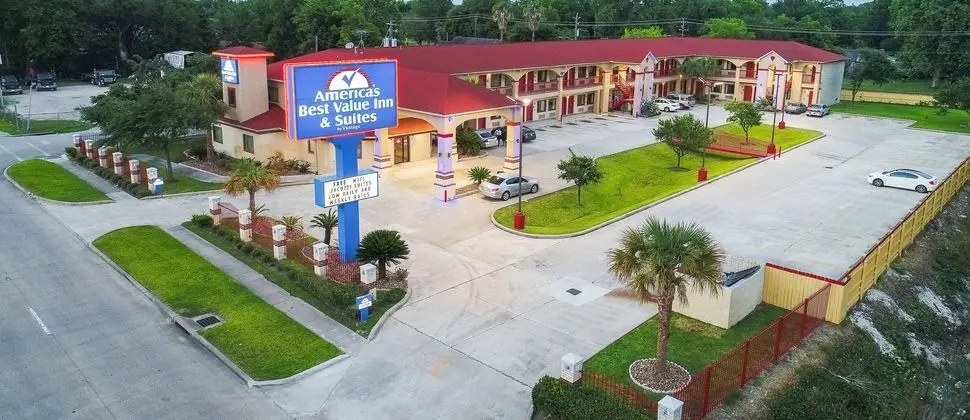 AMERICAS BEST VALUE INN SUITES HOUSTON NE