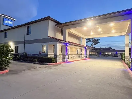 Americas Best Value Inn & Suites Houston Veterans Memorial - Dış Mekan