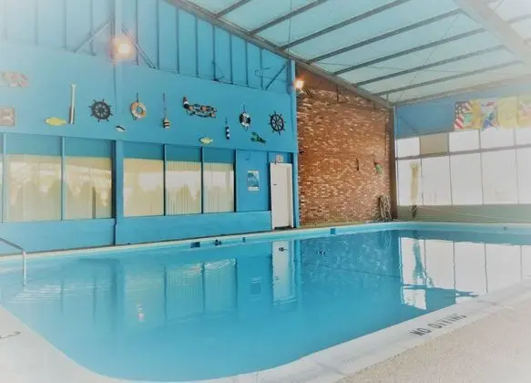 Americas Best Value Inn and Suites Hyannis/Cape Cod
