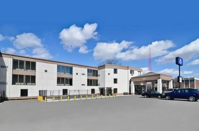 Americas Best Value Inn & Suites Kansas City Downtown