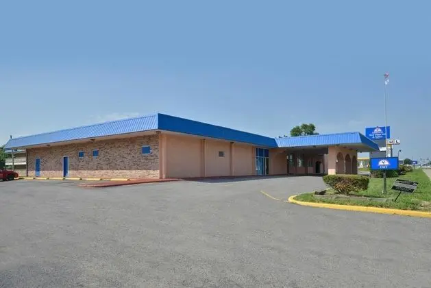 Americas Best Value Inn & Suites - Kansas City