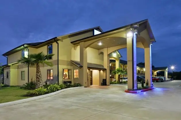 Americas Best Value Inn & Suites Lake Charles