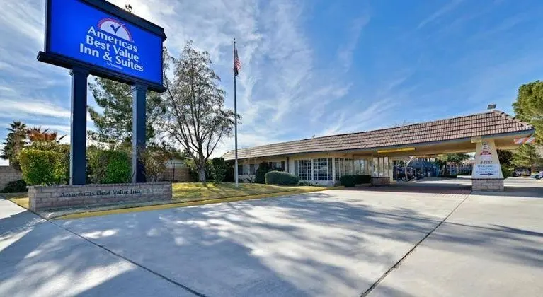 Americas Best Value Inn and Suites Lancaster