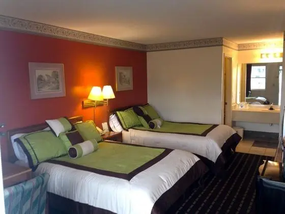 Americas Best Value Inn & Suites/Lookout Mountain