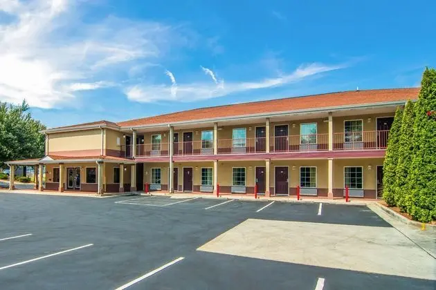 Americas Best Value Inn & Suites-Mableton/Atlanta - Dış Mekan