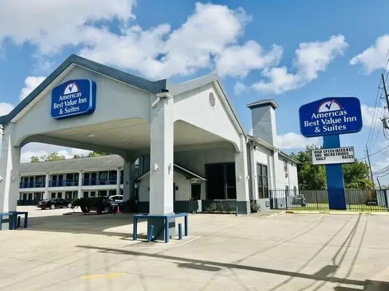 AMERICAS BEST VALUE INN SUITES MONT