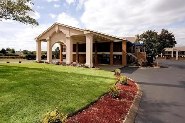 Americas Best Value Inn & Suites-Murfreesboro