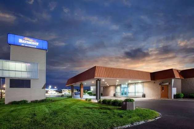 Americas Best Value Inn & Suites-Northwood/Toledo - Dış Mekan