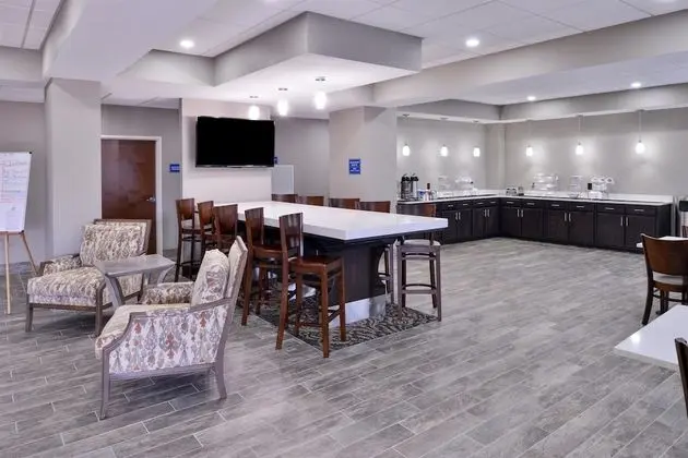 Americas Best Value Inn & Suites Southaven Memphis - Lobi