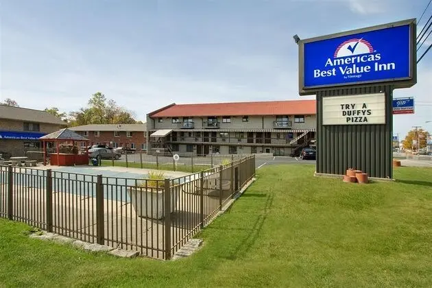 Americas Best Value Inn & Suites-St. Marys