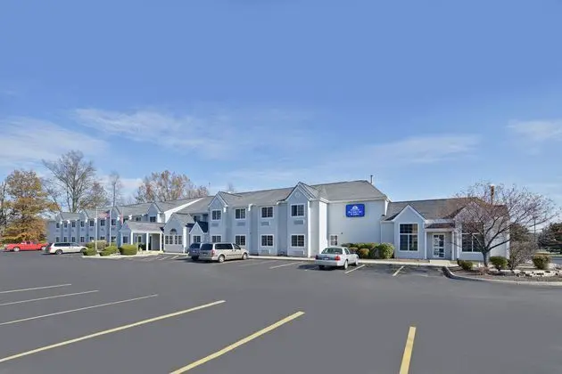 Americas Best Value Inn and Suites Sunbury/Delaware