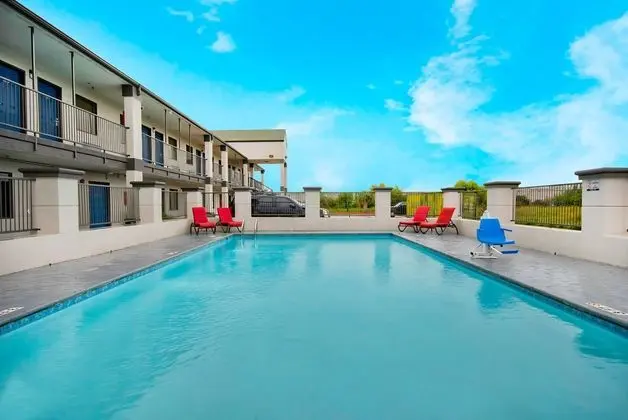 Americas Best Value Inn & Suites - Texas City