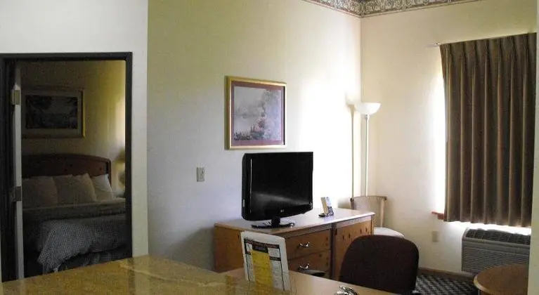Americas Best Value Inn & Suites - Three Rivers